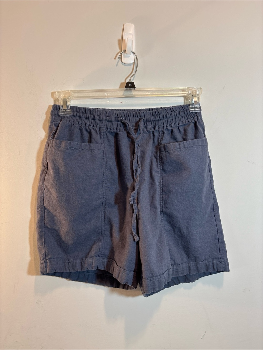 Gloria Vanderbilt Casual Drawstring Linen-Blend Shorts in Slate Blue. 712 SOLD